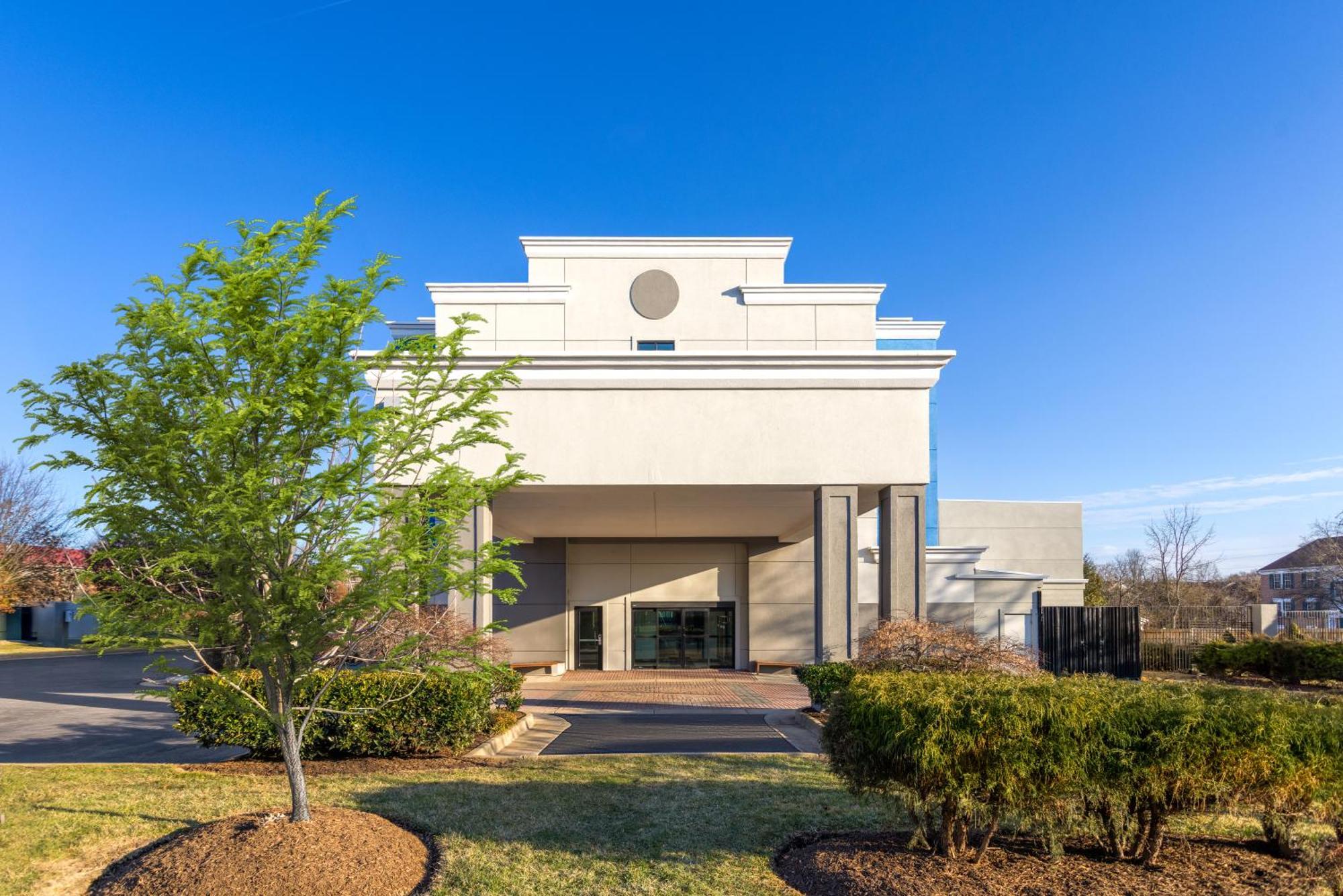 Holiday Inn Express & Suites Leesburg - Historic District By Ihg Kültér fotó